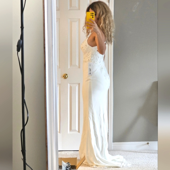 Azazie wedding dress size 6 - Picture 7 of 8